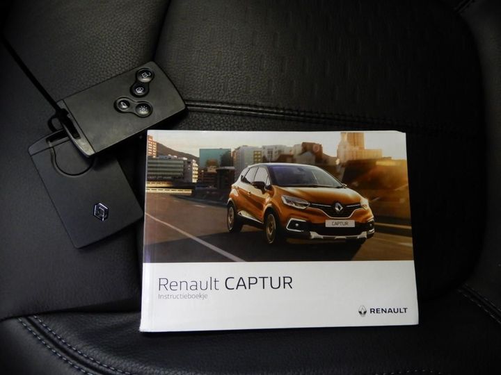 Photo 10 VIN: VF12R061658742921 - RENAULT CAPTUR 