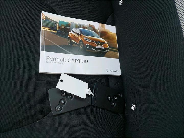 Photo 9 VIN: VF12R071660495743 - RENAULT CAPTUR 