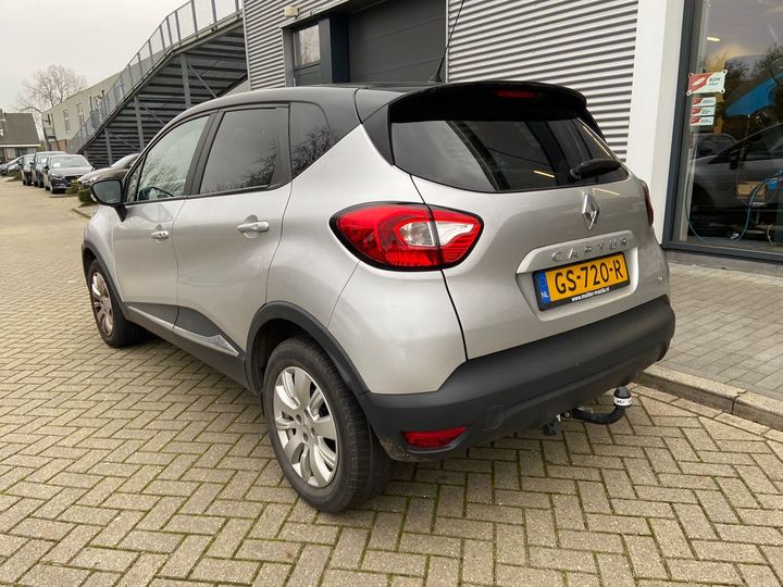 Photo 2 VIN: VF12RA11A53525463 - RENAULT CAPTUR 