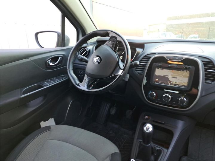 Photo 8 VIN: VF12RA11A56974306 - RENAULT CAPTUR 