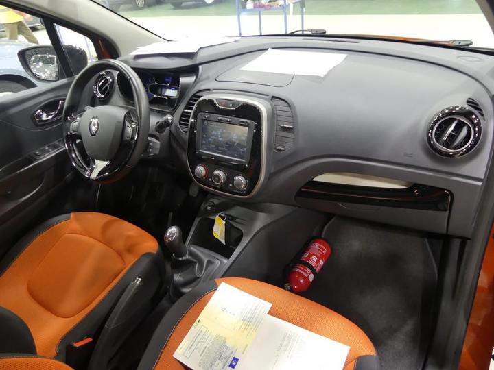 Photo 3 VIN: VF12RAJ1A53796962 - RENAULT CAPTUR 