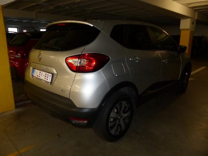 Photo 2 VIN: VF12RAJ1A54299988 - RENAULT CAPTUR 