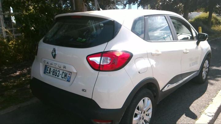 Photo 2 VIN: VF12RAJ1A54686946 - RENAULT CAPTUR 