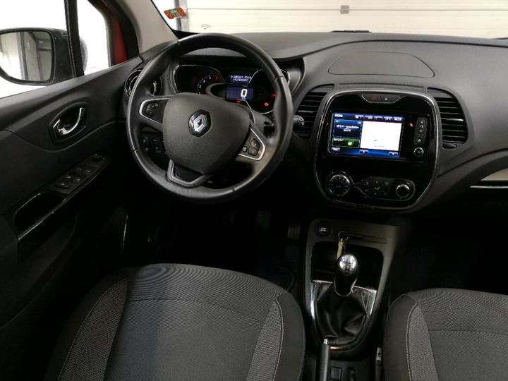 Photo 6 VIN: VF12RAJ1A55670828 - RENAULT CAPTUR 