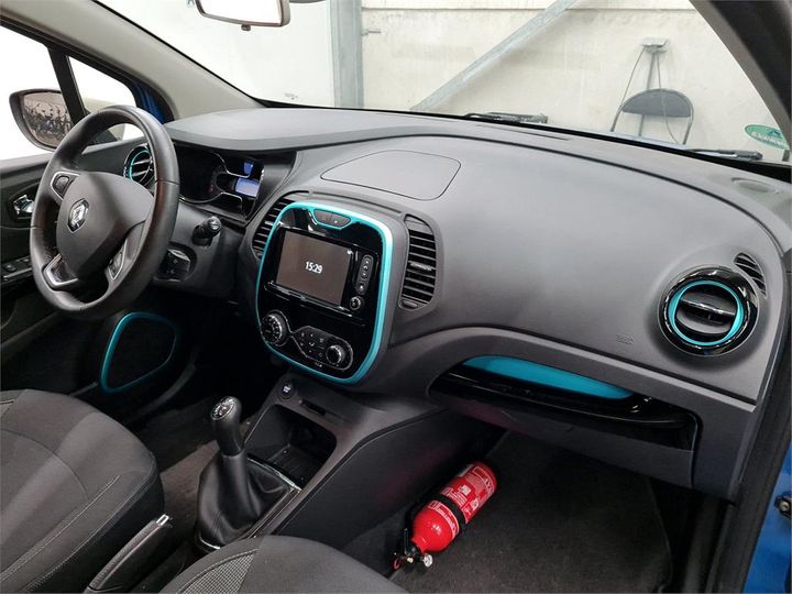 Photo 3 VIN: VF12RAJ1A56533052 - RENAULT CAPTUR 