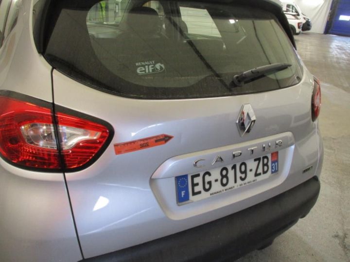 Photo 35 VIN: VF12RAJ1A56813646 - RENAULT CAPTUR 