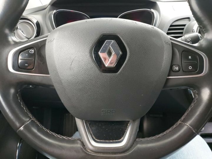 Photo 15 VIN: VF12RAJ1A57193363 - RENAULT CAPTUR 