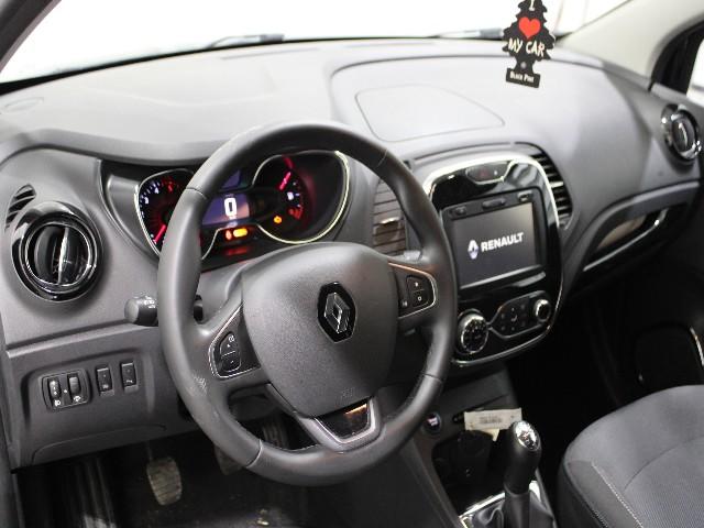 Photo 8 VIN: VF12RAJ1A57750637 - RENAULT CAPTUR SUV 