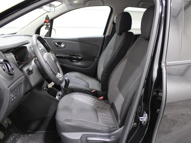 Photo 9 VIN: VF12RAJ1A57750637 - RENAULT CAPTUR SUV 