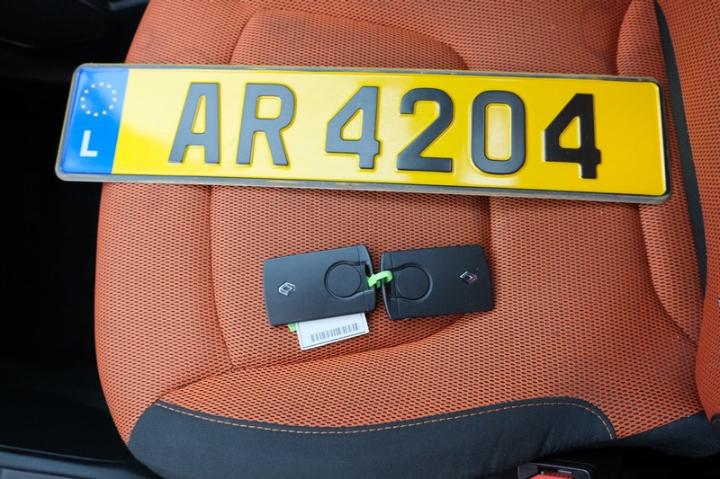 Photo 9 VIN: VF12RAJ1A57849741 - RENAULT CAPTUR 