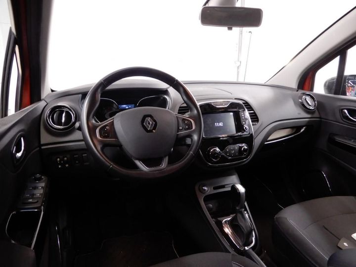 Photo 9 VIN: VF12RAJ1D55305792 - RENAULT CAPTUR 