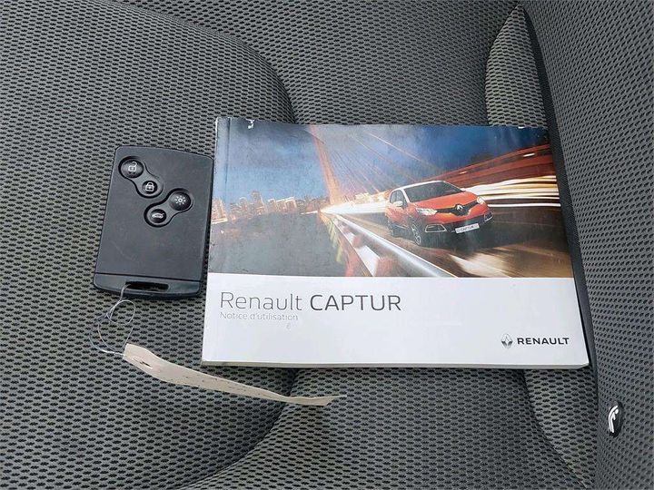 Photo 6 VIN: VF12RAJ1D57421111 - RENAULT CAPTUR 