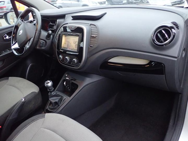 Photo 5 VIN: VF12RAR1C56421151 - RENAULT CAPTUR 