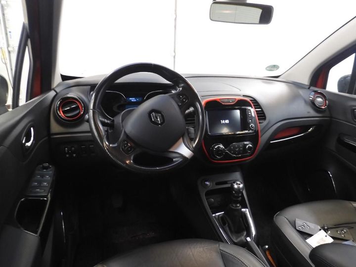 Photo 3 VIN: VF12RBR1C55960576 - RENAULT CAPTUR 