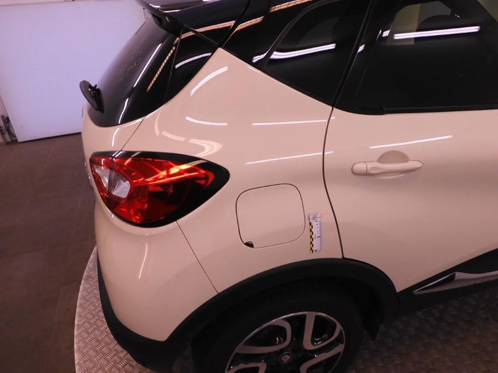 Photo 31 VIN: VF12RBU1D56784882 - RENAULT CAPTUR 