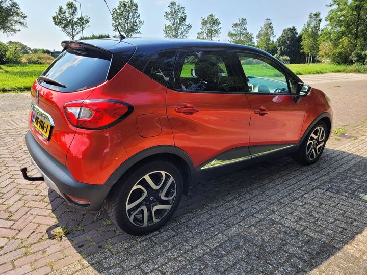 Photo 4 VIN: VF12RCD1E51693975 - RENAULT CAPTUR 