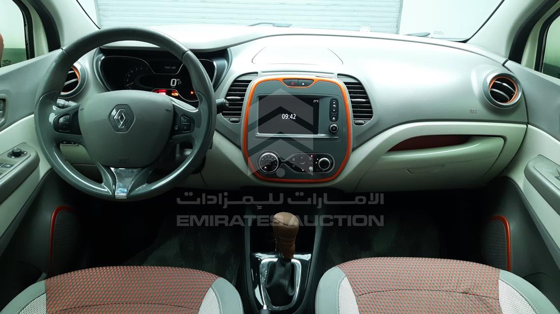 Photo 14 VIN: VF12RRHEXFW528782 - RENAULT CAPTUR 