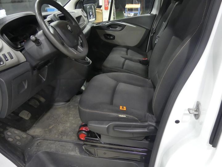 Photo 29 VIN: VF14FL01855913250 - RENAULT TRAFIC 29 