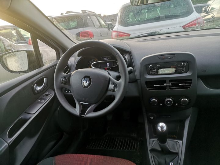 Photo 4 VIN: VF15R040H50660549 - RENAULT CLIO SOCIETE 