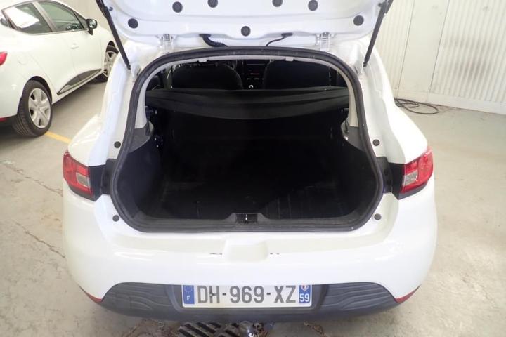 Photo 3 VIN: VF15R040H51086697 - RENAULT CLIO 5P SOCIETE (2 SEATS) 