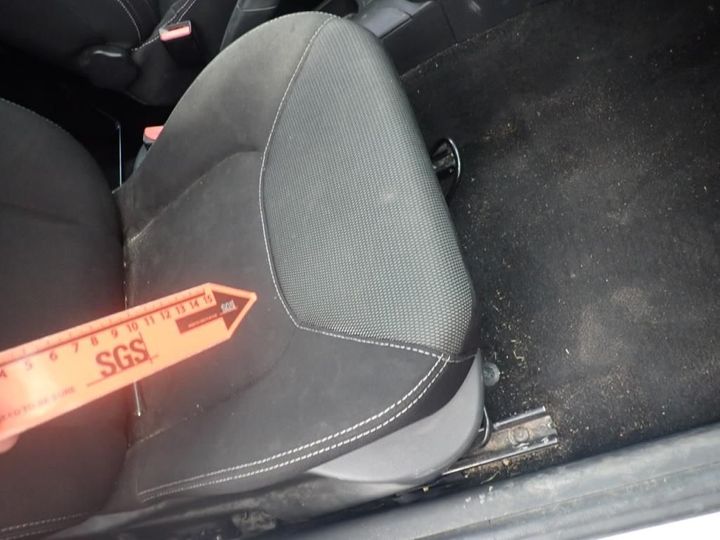 Photo 20 VIN: VF15R040H51423633 - RENAULT CLIO 5P SOCIETE (2 SEATS) 