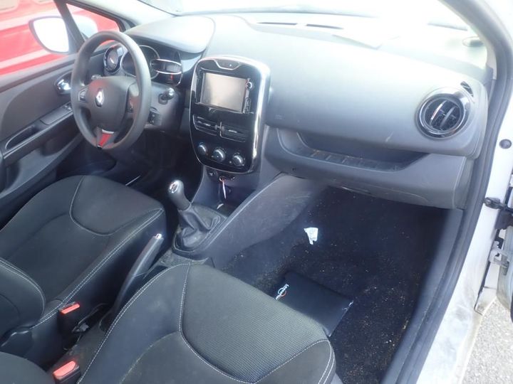 Photo 6 VIN: VF15R040H51423634 - RENAULT CLIO 5P SOCIETE (2 SEATS) 