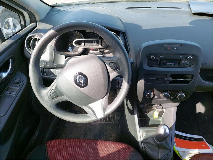 Photo 6 VIN: VF15R0J0A53902984 - RENAULT CLIO SOCIT 