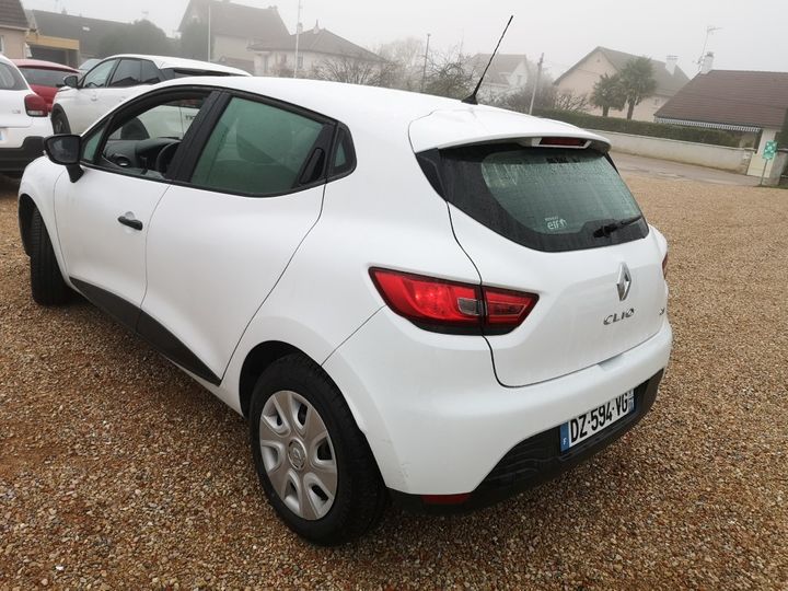 Photo 3 VIN: VF15R0J0A54368447 - RENAULT CLIO SOCIETE 