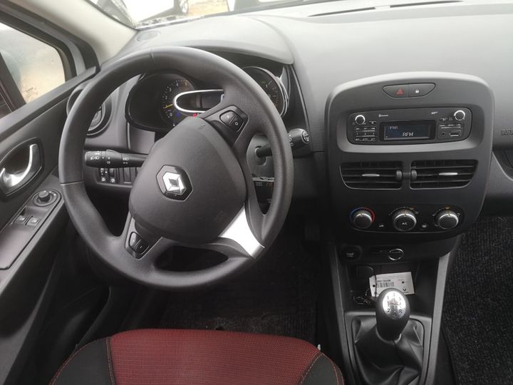 Photo 5 VIN: VF15R0J0A54368447 - RENAULT CLIO SOCIETE 