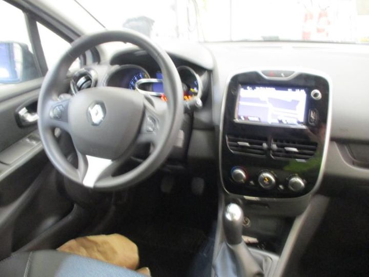 Photo 8 VIN: VF15R0J0A54368693 - RENAULT CLIO 5P SOCIETE (2 SEATS) 