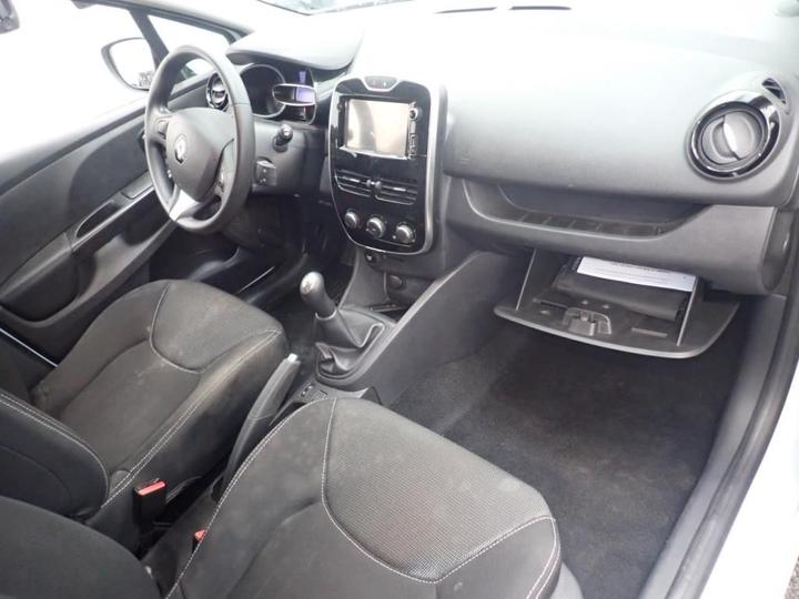 Photo 5 VIN: VF15R0J0A55125203 - RENAULT CLIO 5P SOCIETE (2 SEATS) 