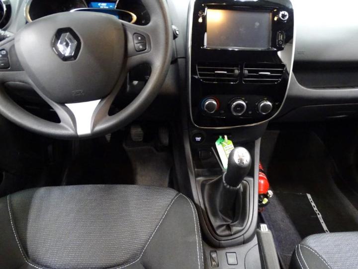 Photo 8 VIN: VF15R0J0A55436119 - RENAULT CLIO 