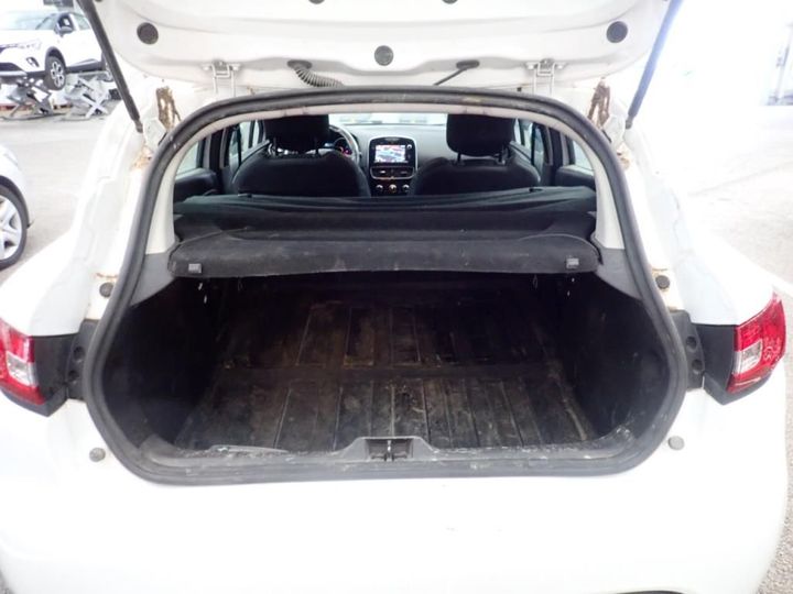 Photo 3 VIN: VF15R0J0A56208615 - RENAULT CLIO 5P SOCIETE (2 SEATS) 