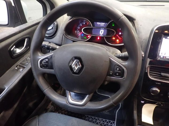 Photo 16 VIN: VF15R0J0A56208616 - RENAULT CLIO SOCIETE 