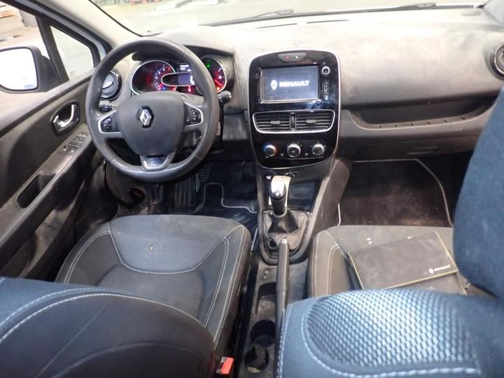 Photo 8 VIN: VF15R0J0A56208616 - RENAULT CLIO SOCIETE 