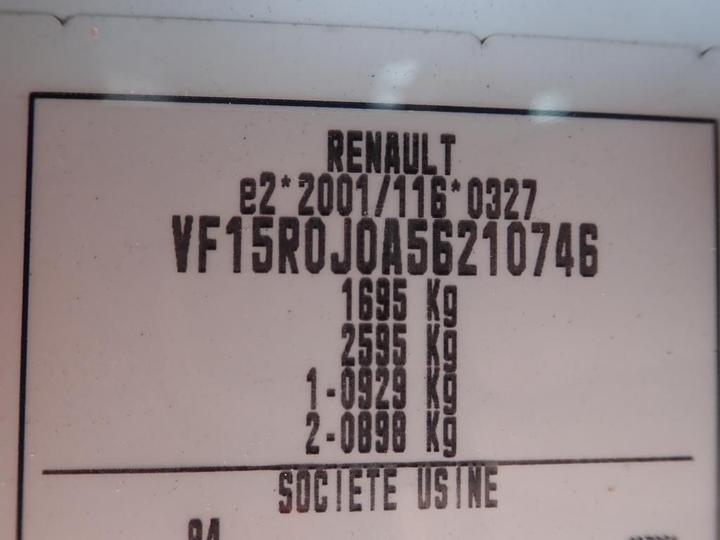 Photo 11 VIN: VF15R0J0A56210746 - RENAULT CLIO 5P SOCIETE (2 SEATS) 