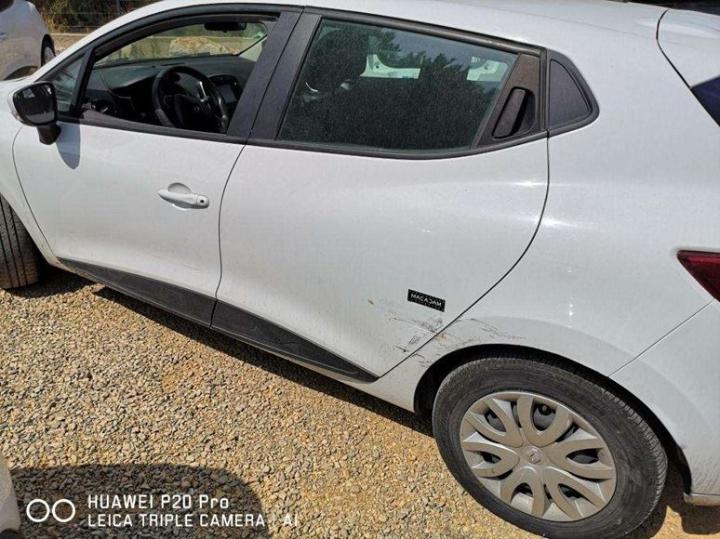 Photo 9 VIN: VF15R0J0A57685950 - RENAULT CLIO 