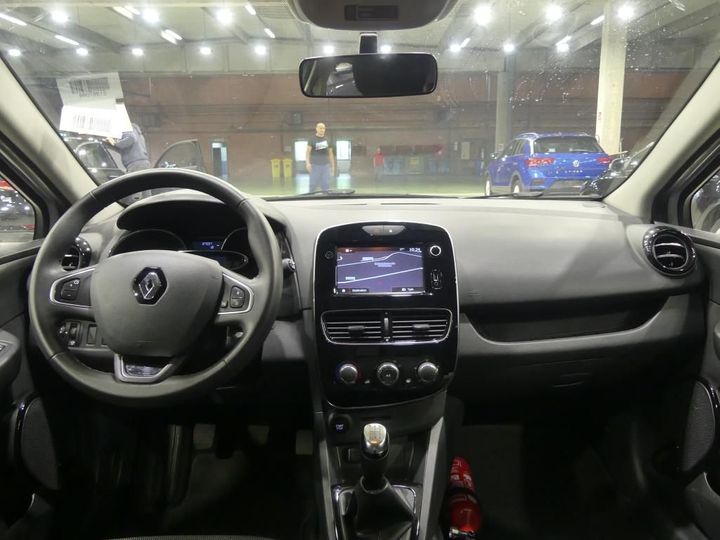 Photo 8 VIN: VF15R0J0A58149085 - RENAULT CLIO IV 