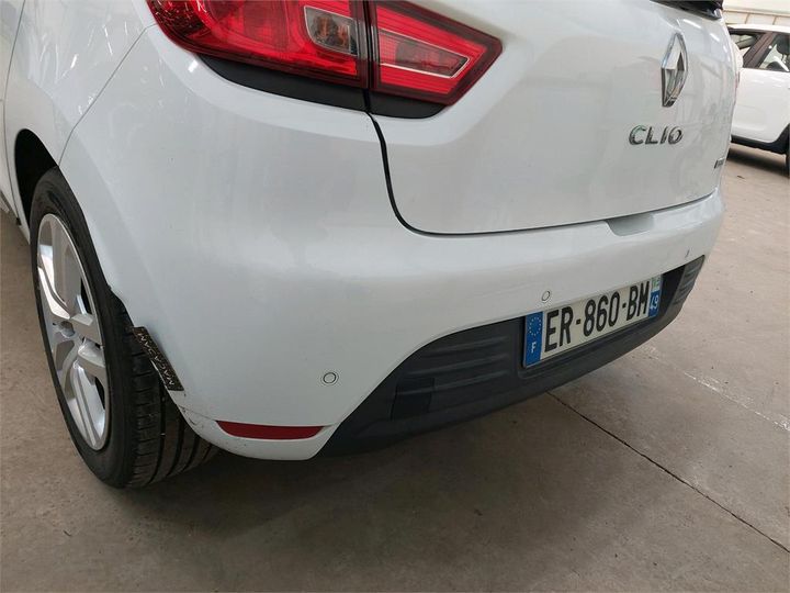 Photo 8 VIN: VF15R0J0A58674324 - RENAULT CLIO 