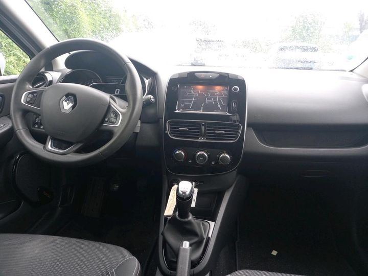 Photo 11 VIN: VF15R0J0A59653530 - RENAULT CLIO SOCIETE 