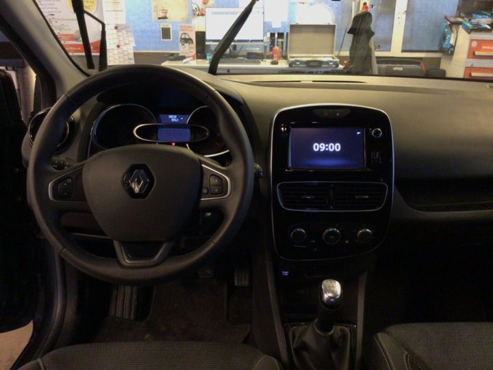 Photo 28 VIN: VF15R0J0A59896978 - RENAULT CLIO 