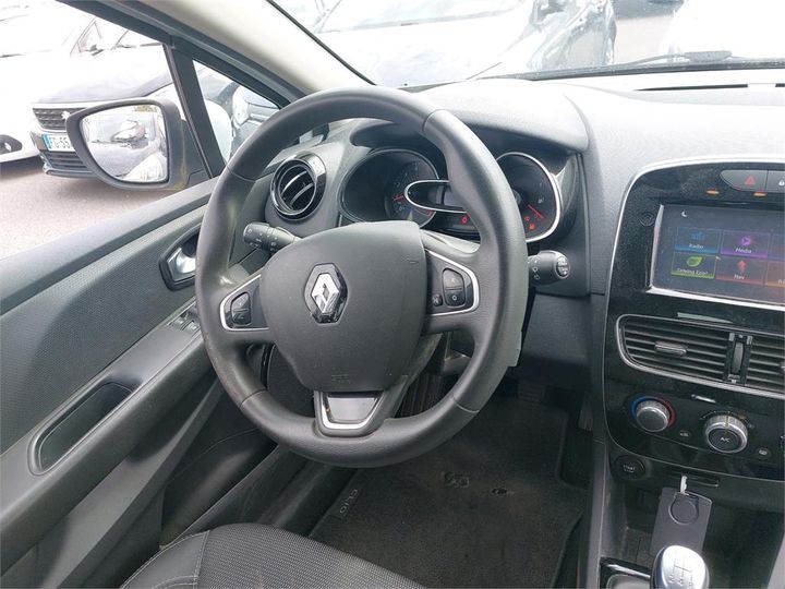 Photo 5 VIN: VF15R0J0A59948010 - RENAULT CLIO SOCIETE 