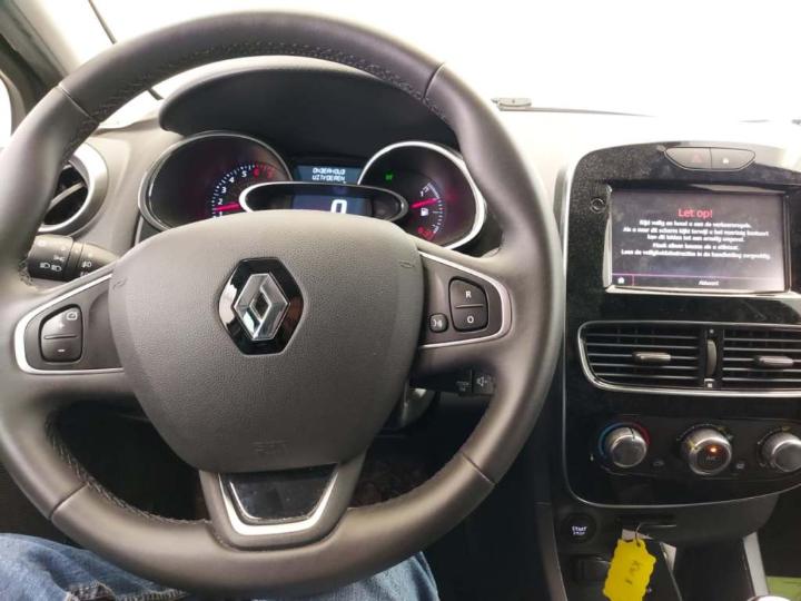 Photo 10 VIN: VF15R240A58152821 - RENAULT CLIO 