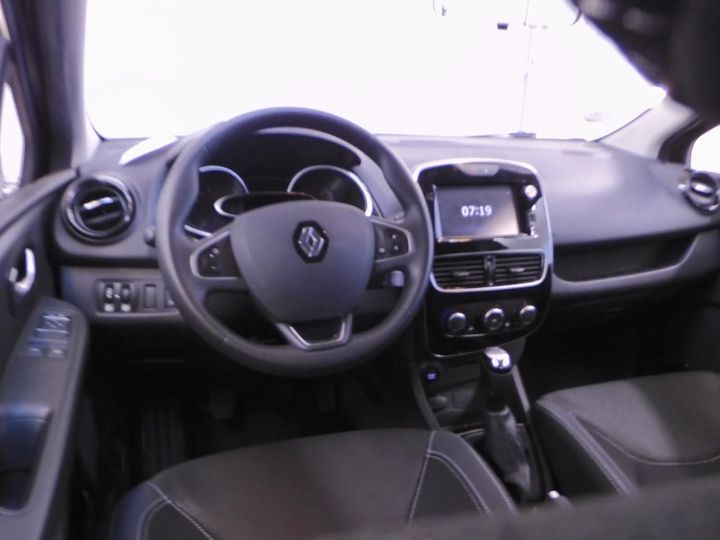 Photo 2 VIN: VF15R240A58225986 - RENAULT CLIO 