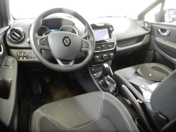 Photo 8 VIN: VF15R240A58226028 - RENAULT CLIO 