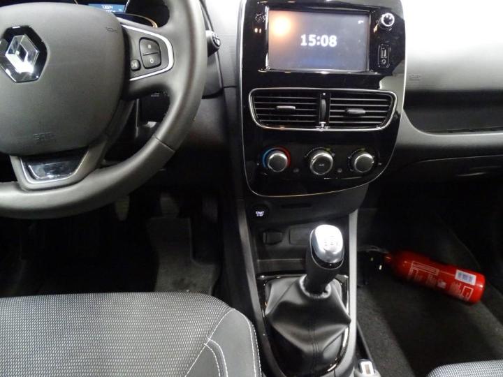 Photo 8 VIN: VF15R240A59192470 - RENAULT CLIO 