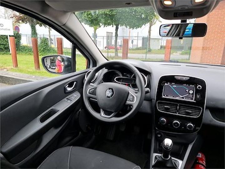 Photo 9 VIN: VF15RB20A58155060 - RENAULT CLIO IV PHASE II 