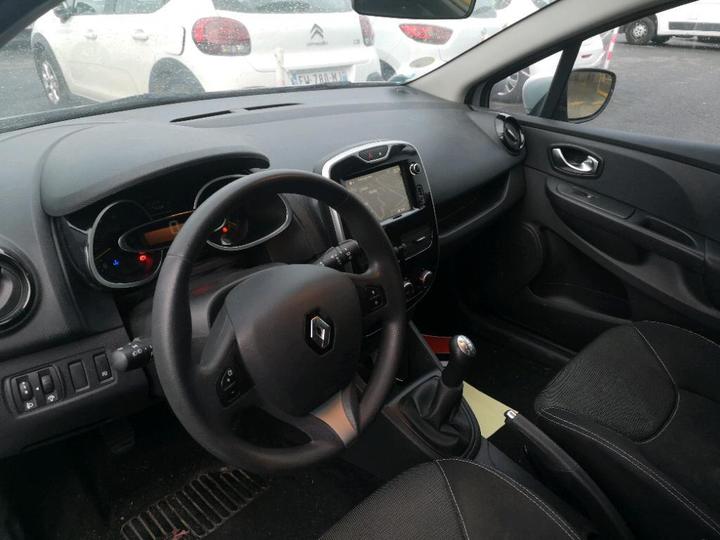 Photo 30 VIN: VF15RBF0A53942967 - RENAULT CLIO SOCIETE 