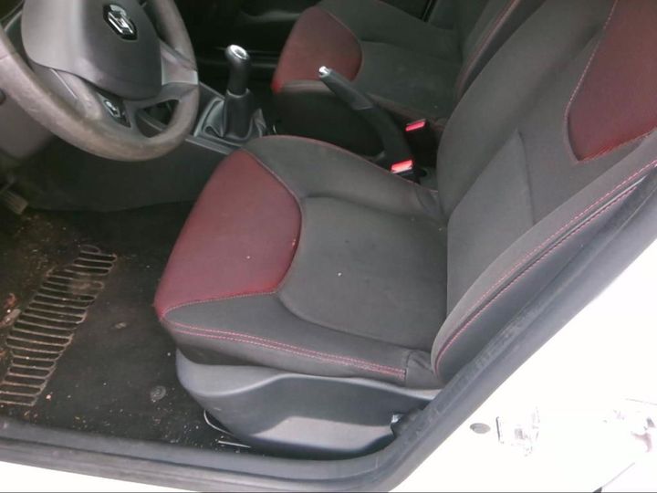 Photo 23 VIN: VF15RBF0A54003306 - RENAULT CLIO 5P SOCIETE (2 SEATS) 