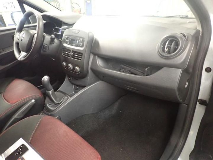 Photo 5 VIN: VF15RBF0A54367106 - RENAULT CLIO 5P SOCIETE (2 SEATS) 